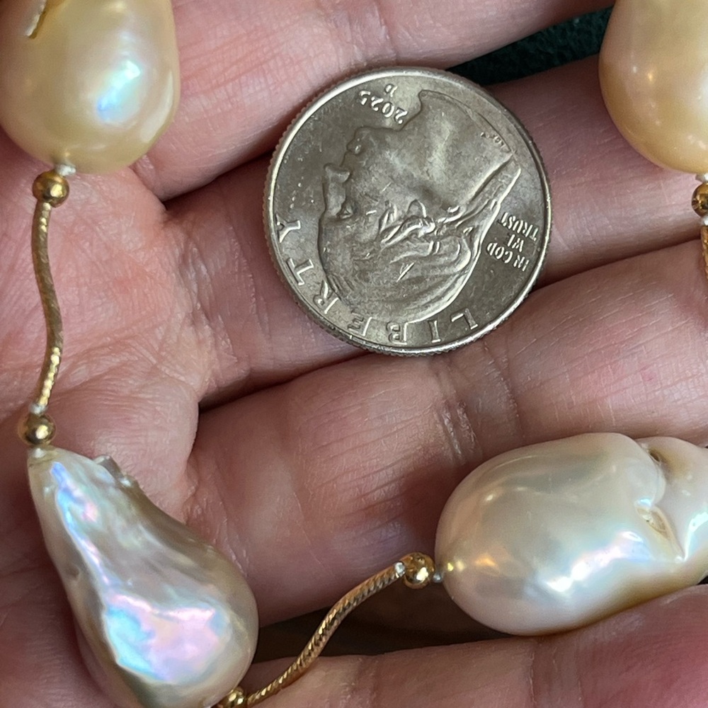 Baroque Pearl Necklace w/ Gold Cord Accents - Cream/Gold by Edwin Pearl VINTAGE - Picture 6 of 9